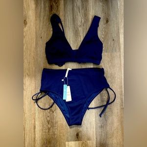 Women’s Cupshe bikini - brand new with tags! Size 0X.